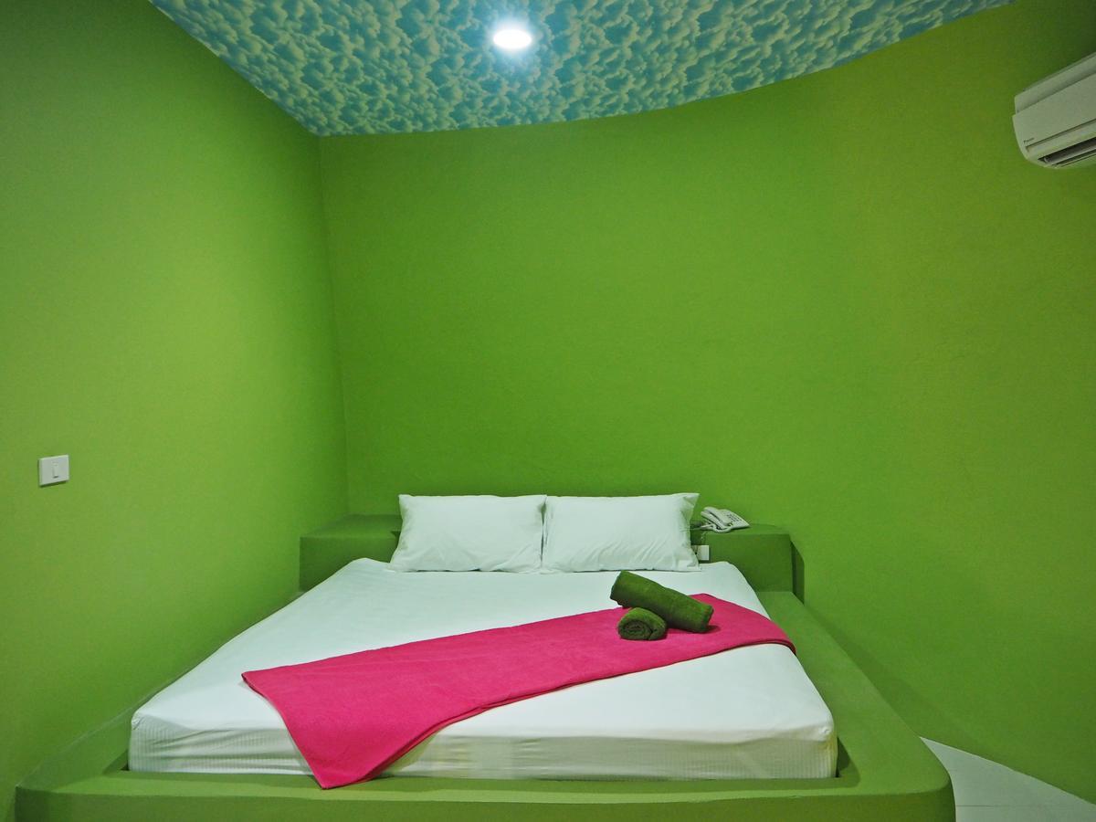 Fruit House Pattaya Motell Bang Lamung Exteriör bild
