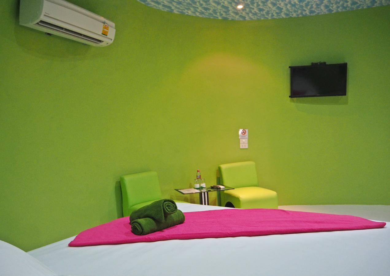 Fruit House Pattaya Motell Bang Lamung Exteriör bild