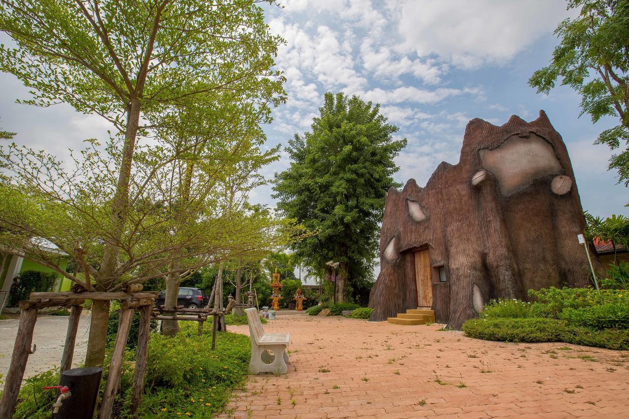 Fruit House Pattaya Motell Bang Lamung Exteriör bild